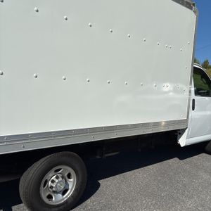 CHEVROLET EXPRESS 3500 - 9