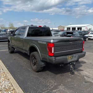 FORD F-250 SUPER DUTY LARIAT - 5