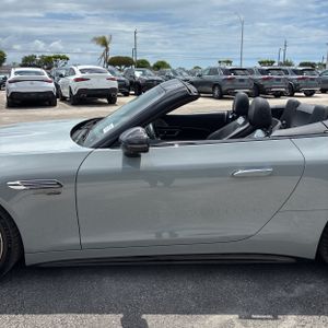 MERCEDES-BENZ SL AMG - 4