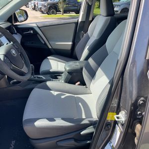 صورة مصغرة 32 لـ 2014 Toyota RAV4 XLE