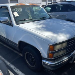 CHEVROLET SILVERADO - 10