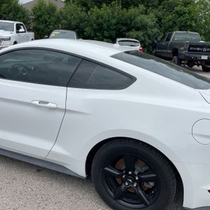 FORD MUSTANG ECOBOOST - 6