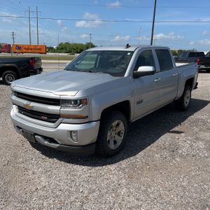 2018 Chevrolet SILVERADO 1500 LT Z71 照片 1