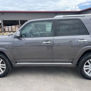 2011 Toyota 4RUNNER LIMITED — фото 4