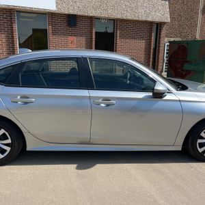 2025 Honda CIVIC LX — миниатюра 11