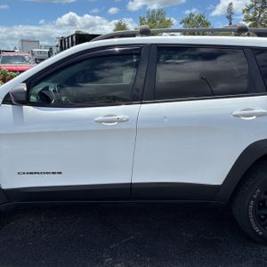 JEEP CHEROKEE TRAILHAWK - 4