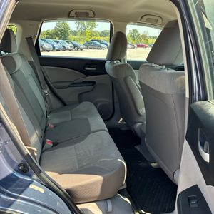 2014 Honda CR-V LX photo 35