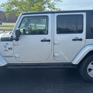 JEEP WRANGLER UNLIMITED SAHARA - 4