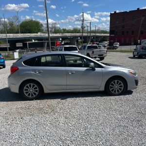 SUBARU IMPREZA PREMIUM - 10