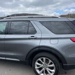 FORD EXPLORER PLATINUM - 6