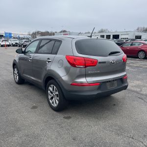 KIA SPORTAGE LX - 5