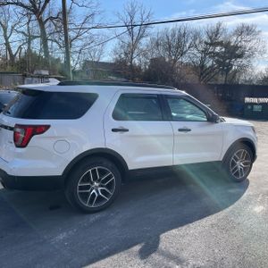 FORD EXPLORER SPORT - 10