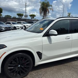2024 BMW X5 SDRIVE40I photo 2