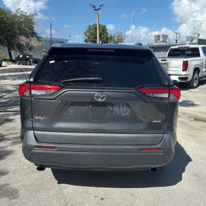 2021 Toyota RAV4 XLE PREMIUM 照片 7