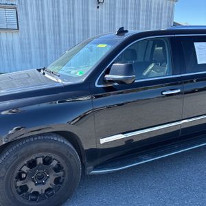 CADILLAC ESCALADE ESV LUXURY COLLECTION - 2