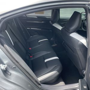 2025 Toyota CAMRY SE thumbnail 34