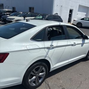 VOLKSWAGEN JETTA SE - 9