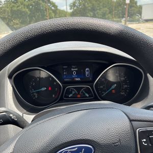 صورة مصغرة 40 لـ 2017 FORD FOCUS SE