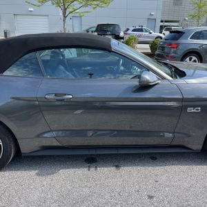 FORD MUSTANG GT PREMIUM - 10