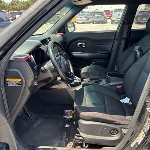 2015 KIA SOUL + — миниатюра 31
