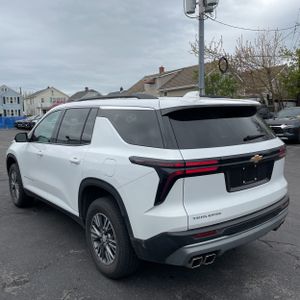 CHEVROLET TRAVERSE - 5