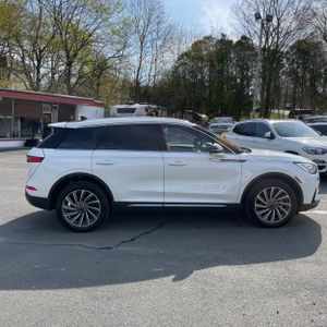 LINCOLN CORSAIR RESERVE - 10