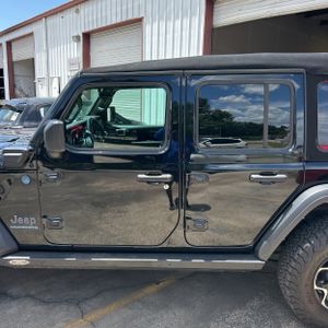 صورة 4 لـ 2023 JEEP WRANGLER 4XE RUBICON 4X4