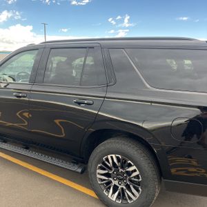 2025 Chevrolet TAHOE Z71 照片 6