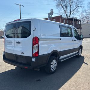 FORD TRANSIT-250 CARGO VAN - 8