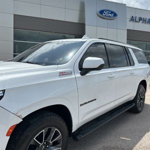 CHEVROLET SUBURBAN Z71 - 2