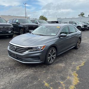 صورة 1 لـ 2021 Volkswagen PASSAT SE