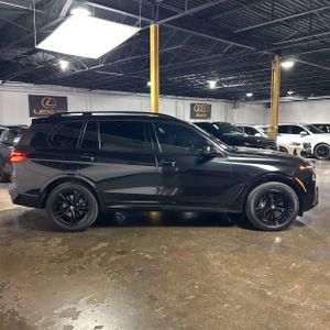 BMW X7 XDRIVE40I - 9