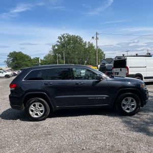 2015 JEEP GRAND CHEROKEE LAREDO — фото 10