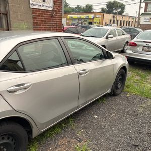 صورة 10 لـ 2016 Toyota COROLLA LE