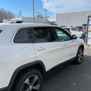 JEEP CHEROKEE LIMITED - 9