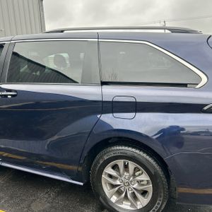 2024 Toyota SIENNA XLE 8-PASSENGER 照片 6