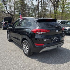 HYUNDAI TUCSON ECO - 5