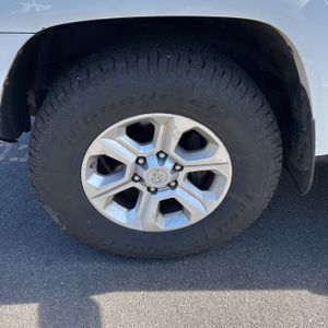 2015 Toyota 4RUNNER SR5 PREMIUM — фото 13