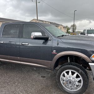 2017 RAM 3500 LARAMIE photo 13