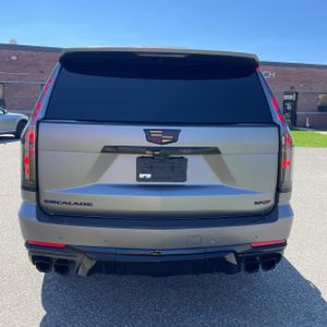 CADILLAC ESCALADE-V BASE - 7