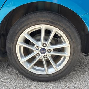 صورة مصغرة 18 لـ 2017 FORD FOCUS SE