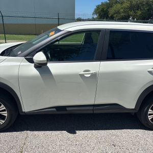 NISSAN ROGUE SV - 4