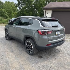 صورة 5 لـ 2022 JEEP COMPASS LIMITED
