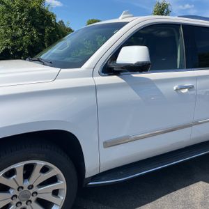 صورة 2 لـ 2019 Cadillac ESCALADE LUXURY
