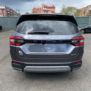 HONDA PILOT ELITE - 7