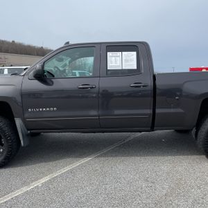 CHEVROLET SILVERADO 1500 LT - 4