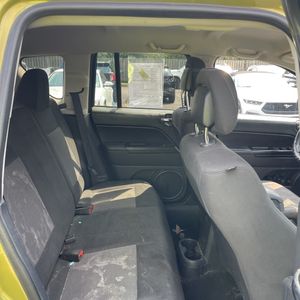 صورة مصغرة 35 لـ 2012 JEEP COMPASS SPORT