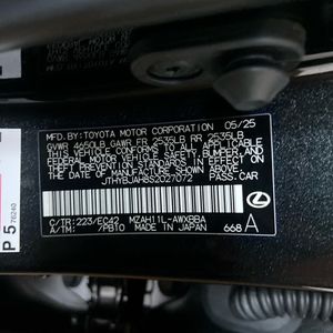 2025 Lexus UX 300H PREMIUM 照片 55