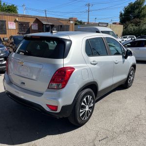 CHEVROLET TRAX LS - 8