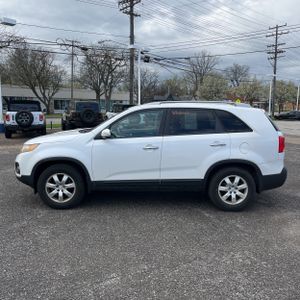 KIA SORENTO BASE - 3